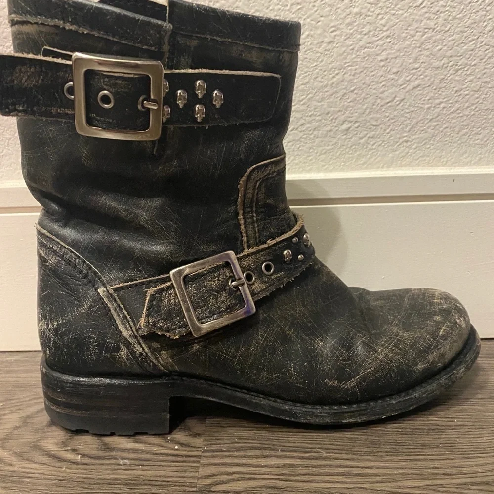 Women’s Sendra mid strap Biker Boots size 28 perfect shape​​​​​​​​​​ - Picture 3 of 5